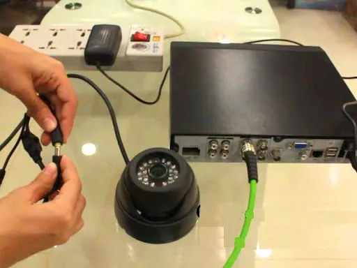 Các nguyên nhân khiến camera quan sát bị tối đen 